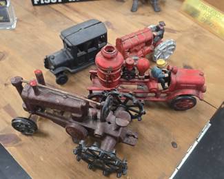 cast iron vintage toys 