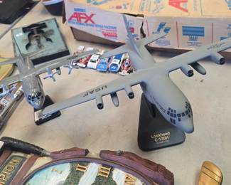 Lockheed desk model airplanes 