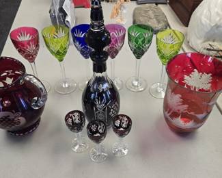 Bohemian Cut to clear crystal ! 