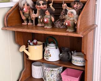 Vintage roll top desk with Nyform Norway trolls!