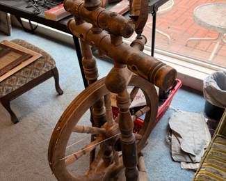 Primitive spinning wheel 
