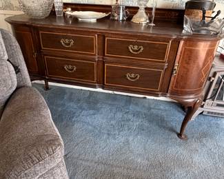 BEAUTIFUL mahogany & inlay sideboard from Maple & Co 1900-1920