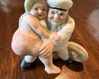 Naughty bisque figurine : )