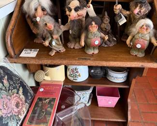 Nyform Norway trolls