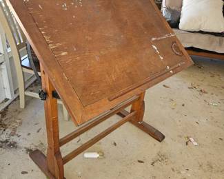 Art easel table $50