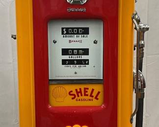 Shell Bennett Gas Pump, Professionally Restored