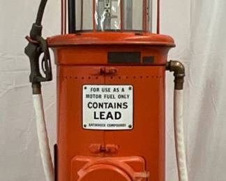 10-Gallon Visible Gas Pump with Gulf Branding