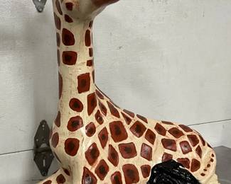 Giraffe Store Display, Cast Aluminum, Measures 24in x 29in