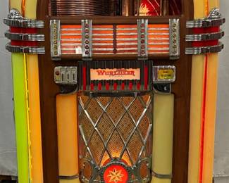 Wurlitzer Model 1015 Bubbler Jukebox with Original Early Features