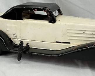 Marx Wind-Up Tin Toy Car with Black and Cream Paint, 14×5 