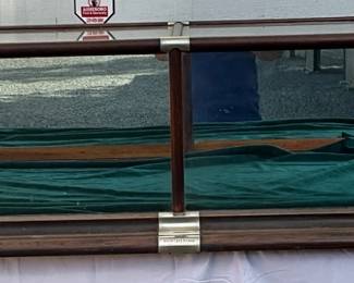 Nice Quincy Showcase Works Display Case 16″ x 28″ x 15″