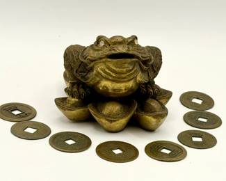 Chinese Metal Jin Chan 3-Legged Money Frog & Coins