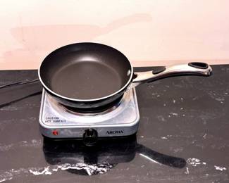 Aroma Hot Plate With Farberware Pan