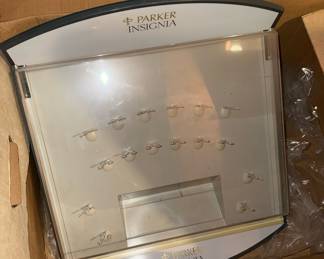 Parker insignia pen display