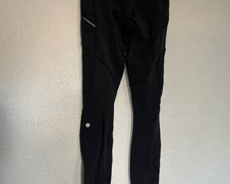 Lululemon black leggings