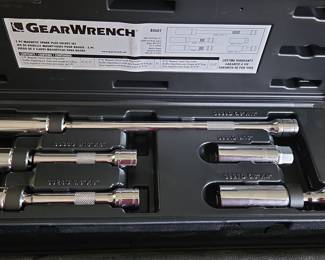 GEARWRENCH 5 Pc. 3/8" Drive Magnetic Swivel Spark Plug Socket Set