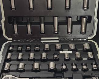 DEWALT 1/2-Inch Drive Impact Socket Set