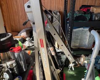 Pittsburgh Automotive Heavy Duty 2Ton Folding Engine Hoist