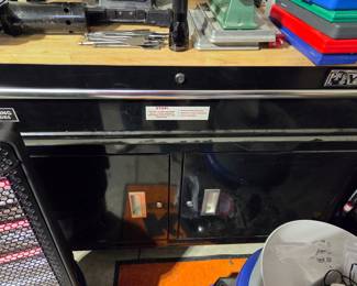YUKON 46 inch Mobile Workbench