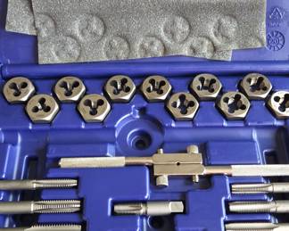 Irwin Hanson 76-Piece SAE/Metric Tap and Die Set