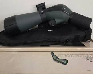 Vortex Diamondback x Angled Spotting Scope
