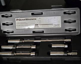 GearWrench Piece or Drive Magnetic Swivel Spark Plug Socket Set