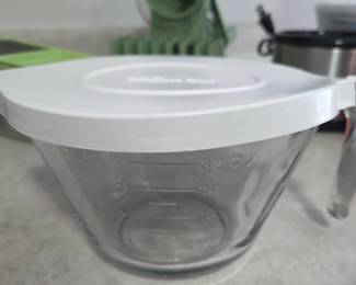 Anchor Hocking Glass Measuring Cup with Lid