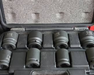 Pittsburgh Pro 1" Drive SAE Impact Socket Set