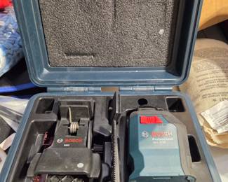 Bosch Professional GLL  Laser Level with BM Mount