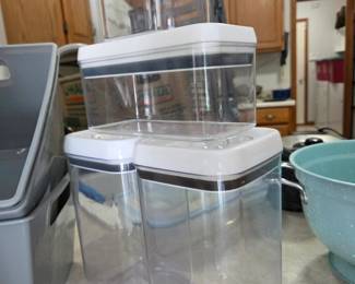 Better Homes  Gardens FlipTite Food Storage Containers