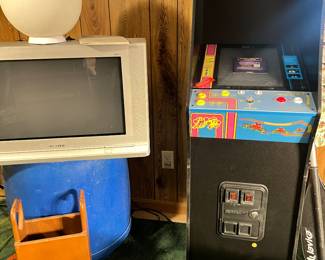 Replica Ms. PAC Man Machine