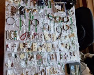 Lots of jewelry