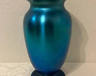 Signed Steuben Glass Orrean Iridescent Art Glass Vase