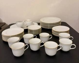 Royal Doulton Simply Gold China Serving