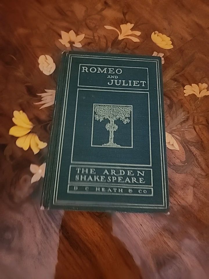 Romeo & Juliet - The Arden Shakespeare, published by D. C. Heath & Co.