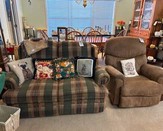 reclining love seat and rocker recliner