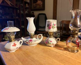 various finger lamps