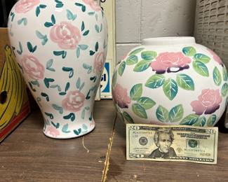 a few Pier One vaces