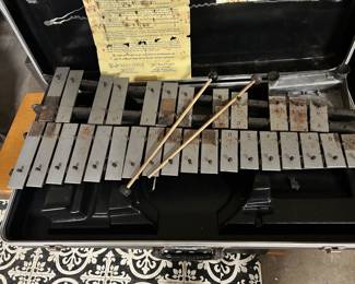 Musser 30 key Xylophone(Orchestra Bells) w/case,