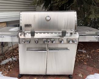 Weber Summit Gas Grill. Photo 1 of 2. 