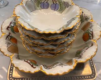 Vintage Fruit Bowl and Set of 6 Bowls. Photo 1 of 3. 