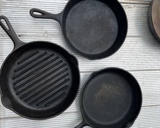Cast Iron Skillets 
