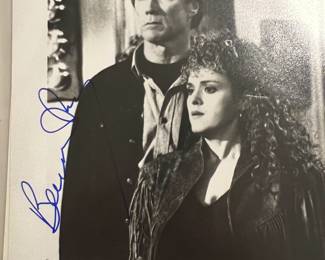 Bernadette Peters Autograph 