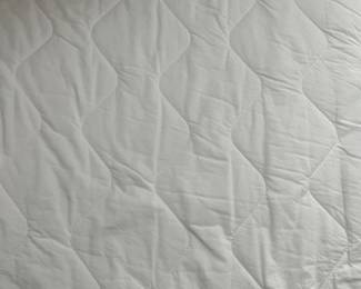 Closer look at the queen-size mattress