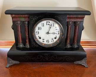Antique mantel clock.