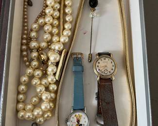 Large selection of vintage jewelry.