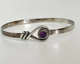 Sterling Silver with Amethyst Stone Modern Hinge Style Bracelet (9.7 Grams)
