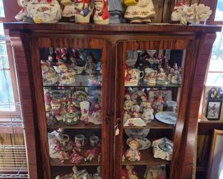 Major collection of Little Red Riding Hood items