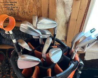 Great Selection of Name Brand Golf Clubs - Drivers, Putters and Irons