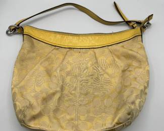 A Great Selection of Luxury Handbags and Purses